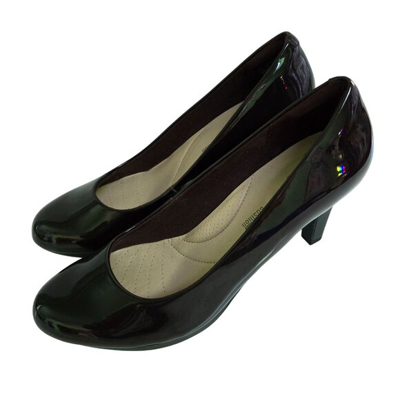 Clarks Collection NWT Adriel Viola Aubergine Patent Faux Leather Pumps Size 8.5 - Picture 2 of 8